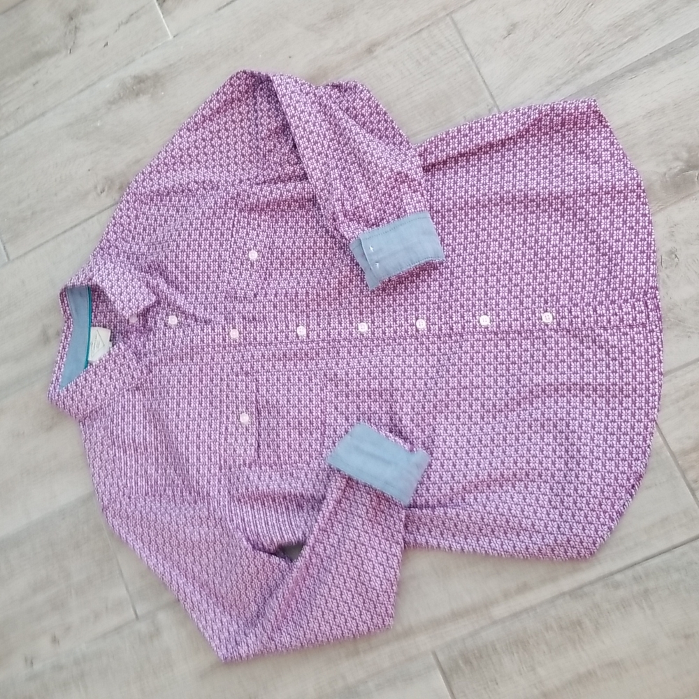 2/$11 🎉 St. John's Bay purple print button down top! Sz medium